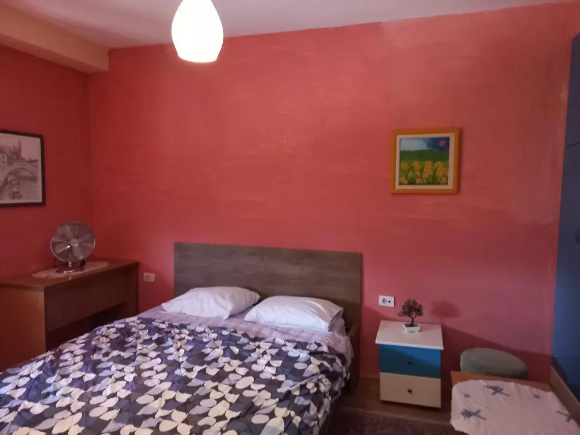 Vendégház Penthouse Rooms & Aparts Tirana Albánia